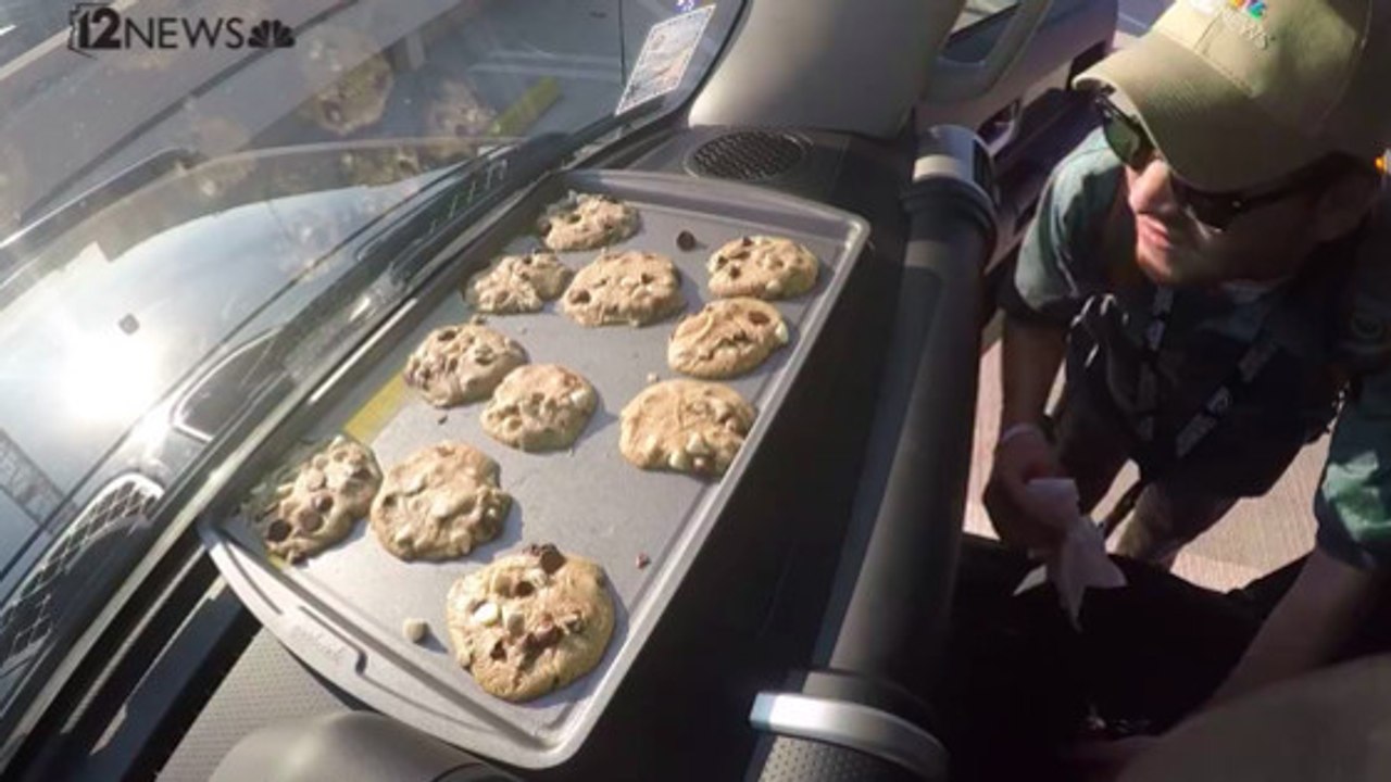 Ils mettent de la pâte à cookies dans une voiture en plein soleil, et le résultat est édifiant