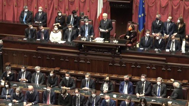 Quirinale, per Mattarella 55 applausi e ovazione finale di oltre 3 minuti