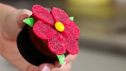 Voici la façon la plus simple et la plus gourmande de décorer vos cupcakes !