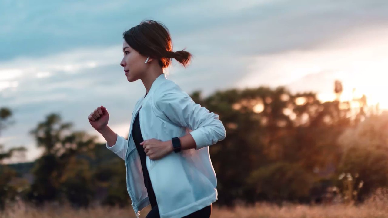 Studie belegt: Mit dieser Musik läufst du schneller und verbrennst mehr Kalorien