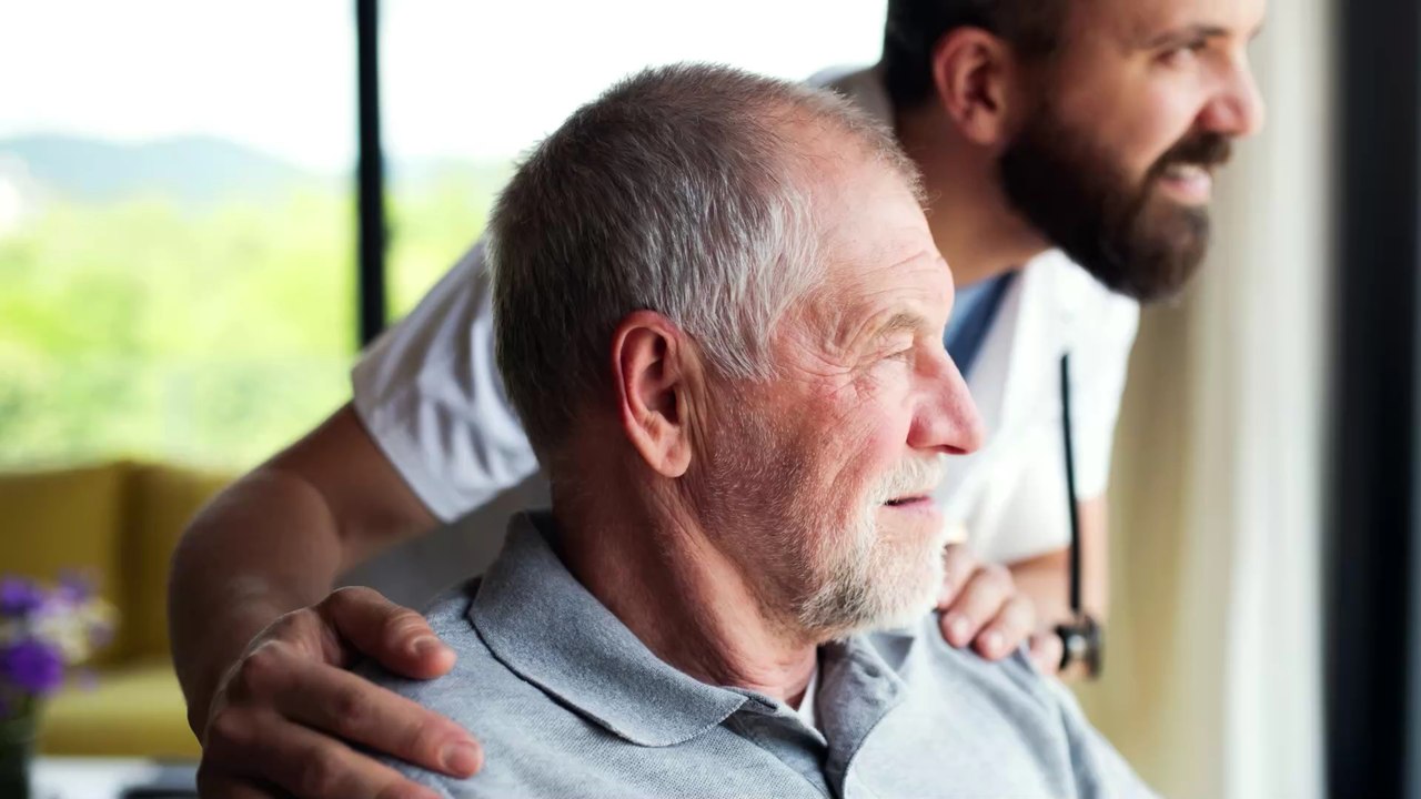 Gehirnimplantat lässt gelähmten Mann schreiben: Er tweetet nur mit seiner Gedankenkraft