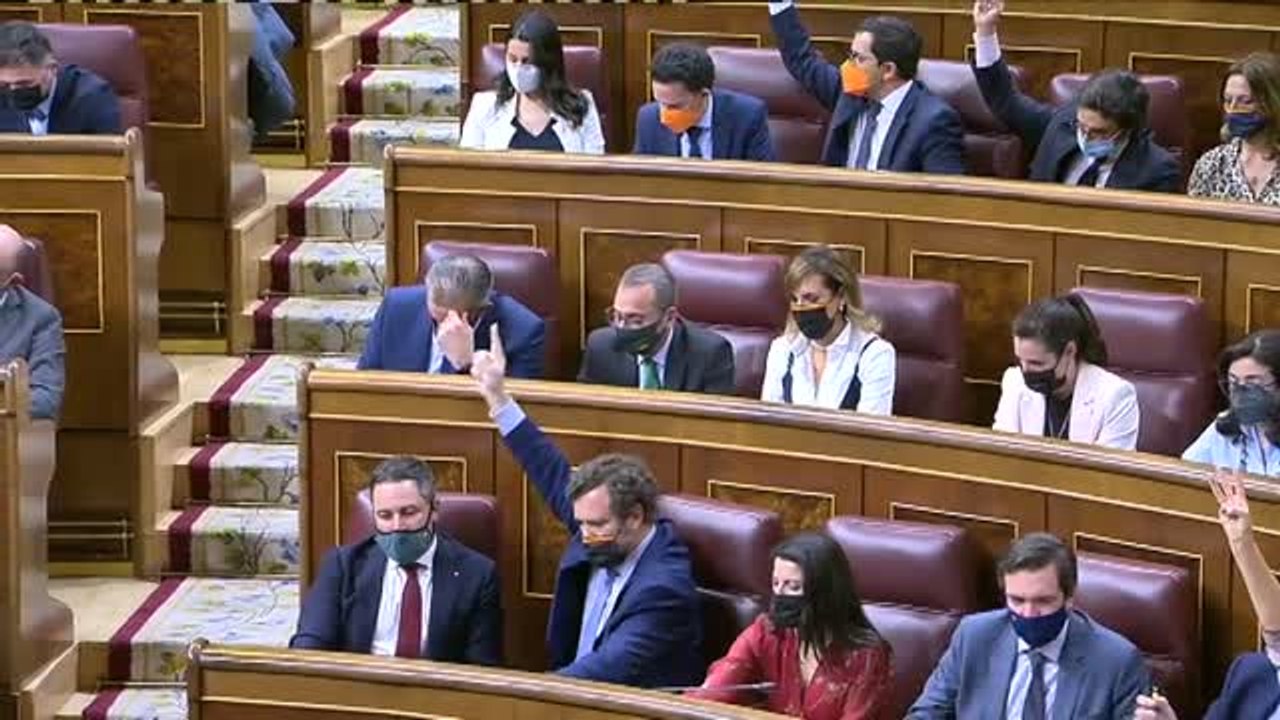 El Gobierno salva la reforma laboral por un error del PP en la votación