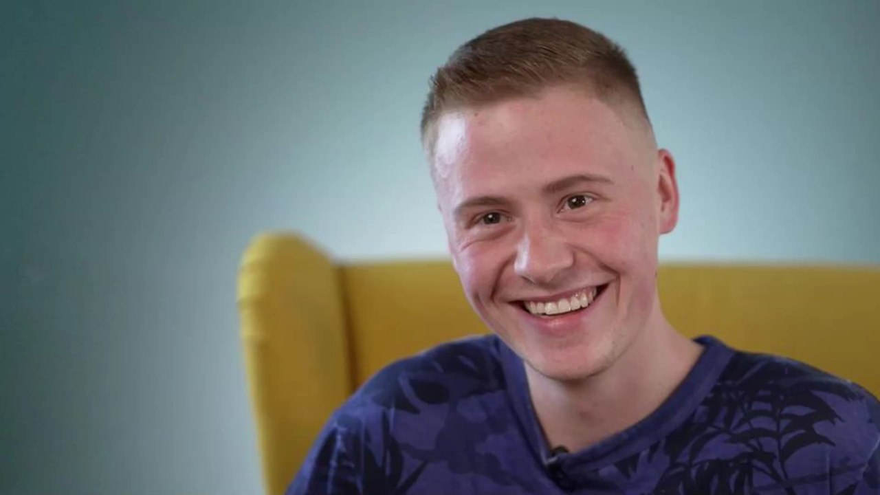 Deutscher YouTuber fälscht Doktortitel: Jetzt muss er vor Gericht