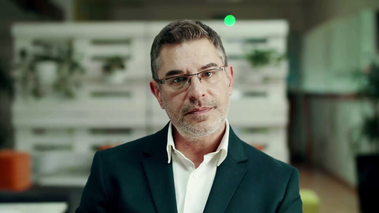 Studie findet heraus: Je größere Fans wir sind, desto dümmer sind wir