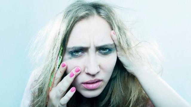 Cette tendance beauté venue du Japon imite un maquillage raté quand on a la gueule de bois. Vous oseriez le porter ?