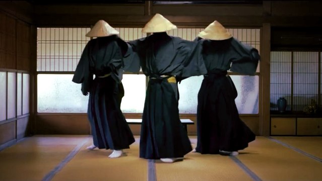 Cette troupe va vous démontrer que la danse traditionnelle japonaise n'est pas ringarde