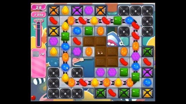 Candy Crush Saga niveau 2099 : solution et astuces pour passer le level