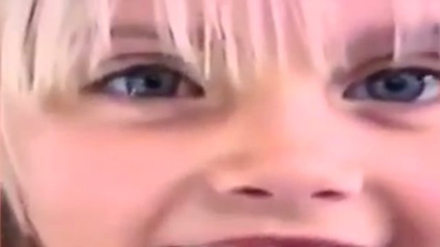 Cara delevingne dévoile une vidéo d'elle enfant sur Instagram et fait rire des milliers d'internautes