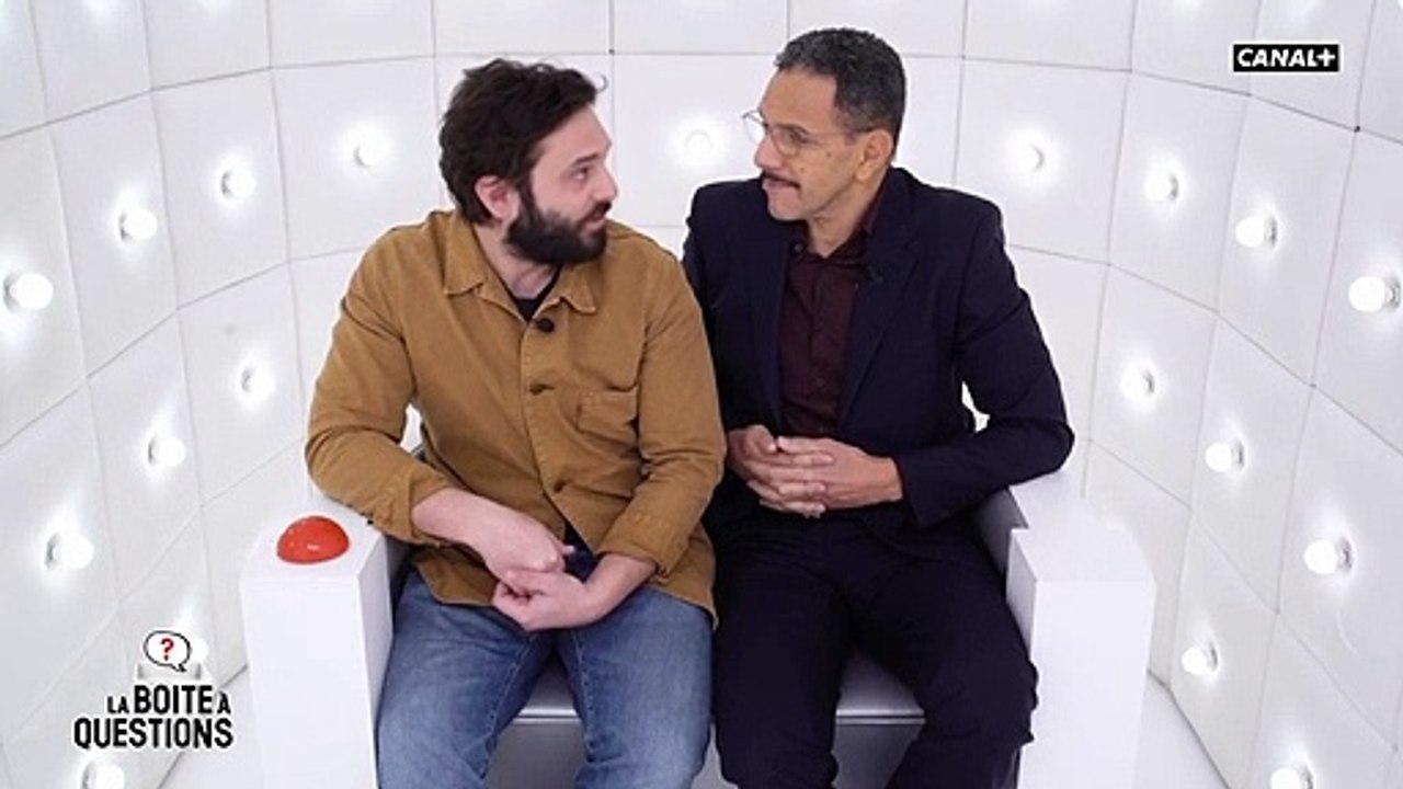 Roschy Zem et Pio Marmaï, héros du film "Enquête sur un scandale d'État", sont passés dans 'La Boîte à Questions'.