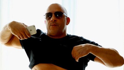 Vin Diesel : l'acteur répond aux attaques sur sa prise de poids en montrant son corps en pleine interview