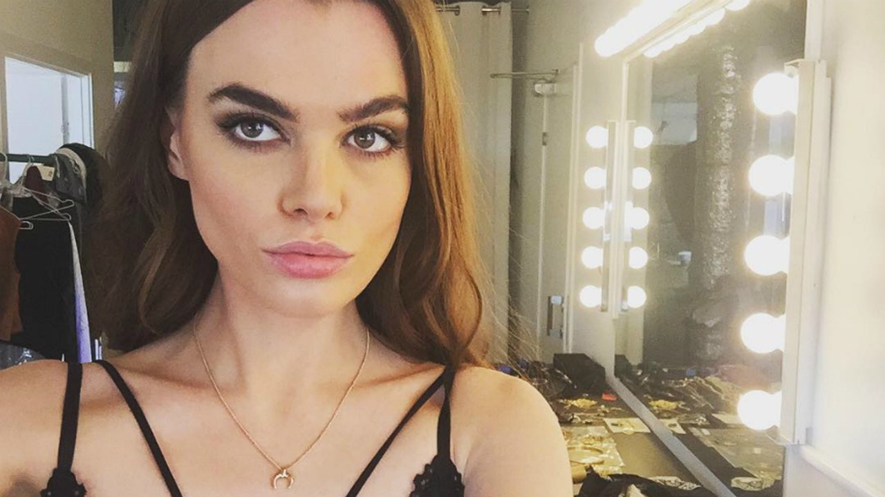 Charli Howard : jugée trop grosse, elle est renvoyée de son agence de mannequins