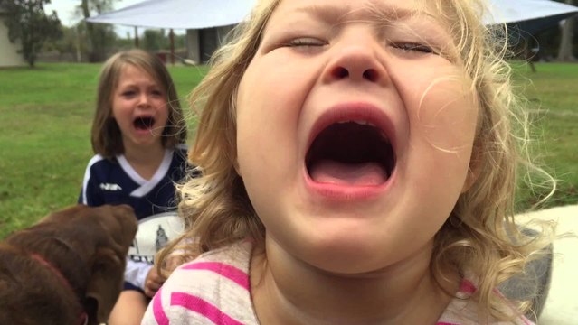 Jimmy Kimmel : quand les parents font croire aux enfants qu'ils ont mangé leurs bonbons d'Halloween, version 2015