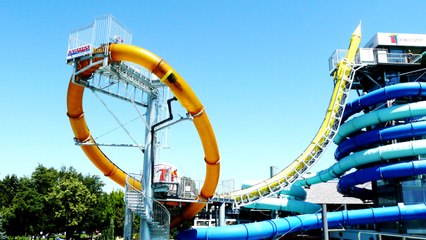 Aqualoop de Terme 3000 : un toboggan avec looping qui va vous faire perdre la tête