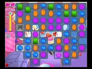 Candy Crush Saga niveau 2282 : solution et astuces pour passer le level