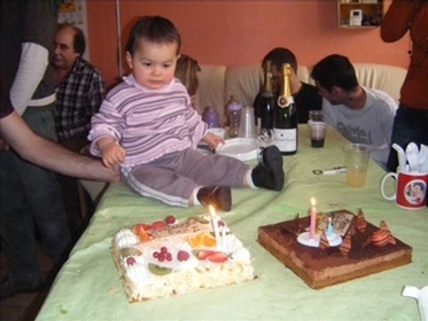 Film de notre princesse maelys de la naissence a 13 mois