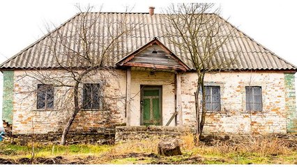Ce qu'ils trouvent dans cette maison abandonnée depuis 30 ans est incroyable