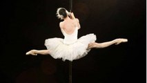 Une danseuse classique fait du pole dance en tutu. Un mélange des genres au résultat magnifique !