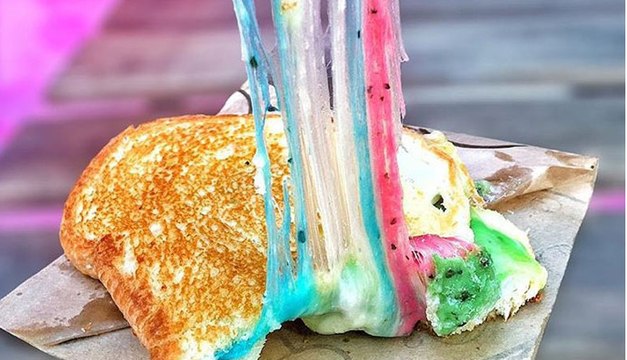 Le Rainbow Grilled Cheese : le nouveau croque-monsieur arc-en-ciel
