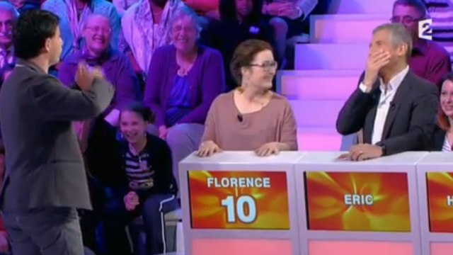 Tout le monde veut prendre sa place : un candidat prend la place de Nagui et l'interroge