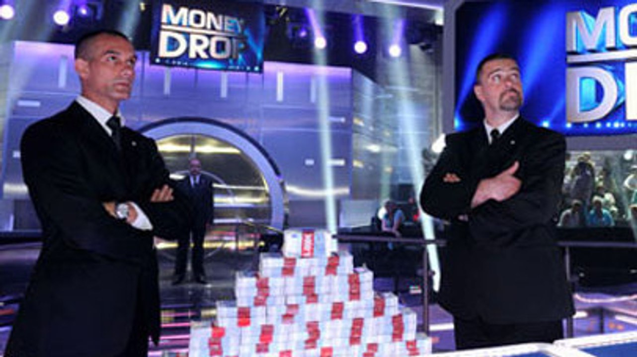 Money Drop : y a-t-il de vrais billets dans la mallette et les vigiles sont-ils des professionnels ?