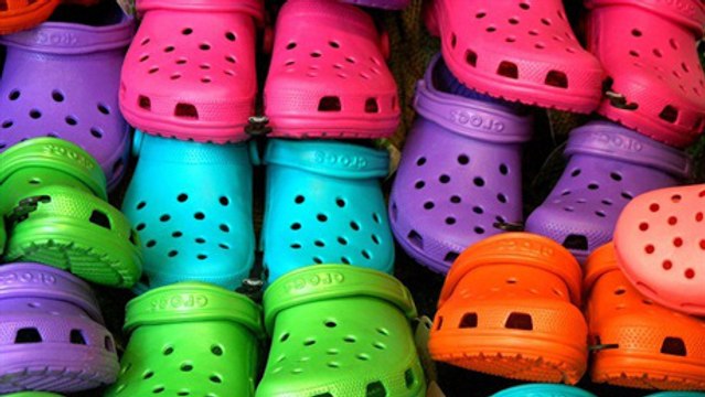 Crocs : ces chaussures seraient dangereuses pour la santé