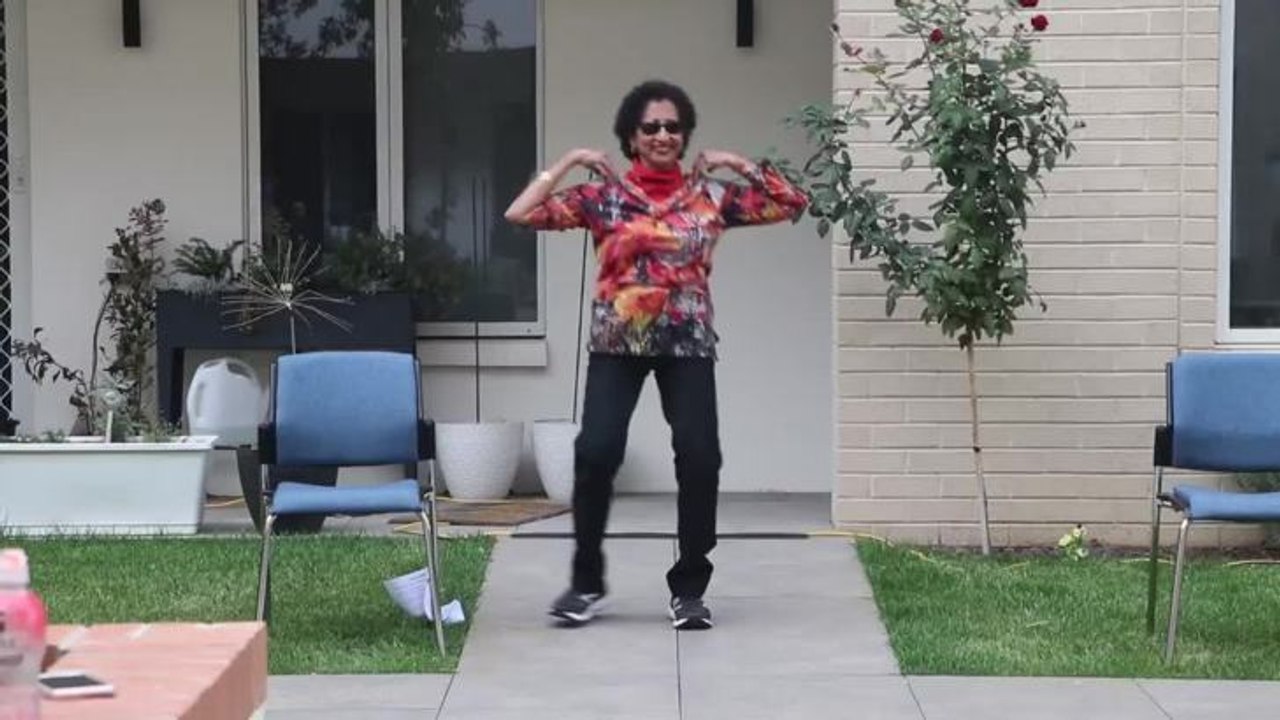 Nellie Melba's balcony dance party