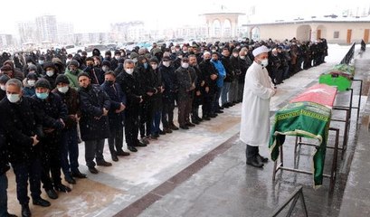 KAZADA ÖLEN SANAYİ VE TEKNOLOJİ İL MÜDÜRÜ, AFYONKARAHİSAR'DA TOPRAĞA VERİLDİ