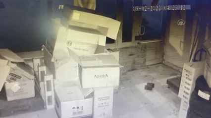 3 iş yerini soyan hırsız roman kitaplarını da çalmış