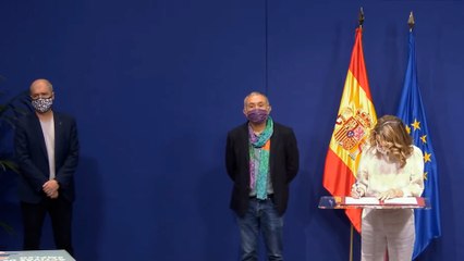 Trabajo y sindicatos acuerdan la subida del SMI hasta los 1.000 euros