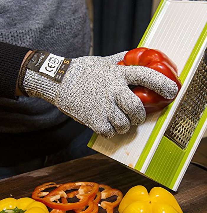 Freetoo : les gants de cuisine anti-coupûres qu...