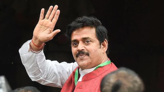 BJP's Ravi Kishan lauds UP CM Yogi Adityanath for his 'honesty', 'dedication'