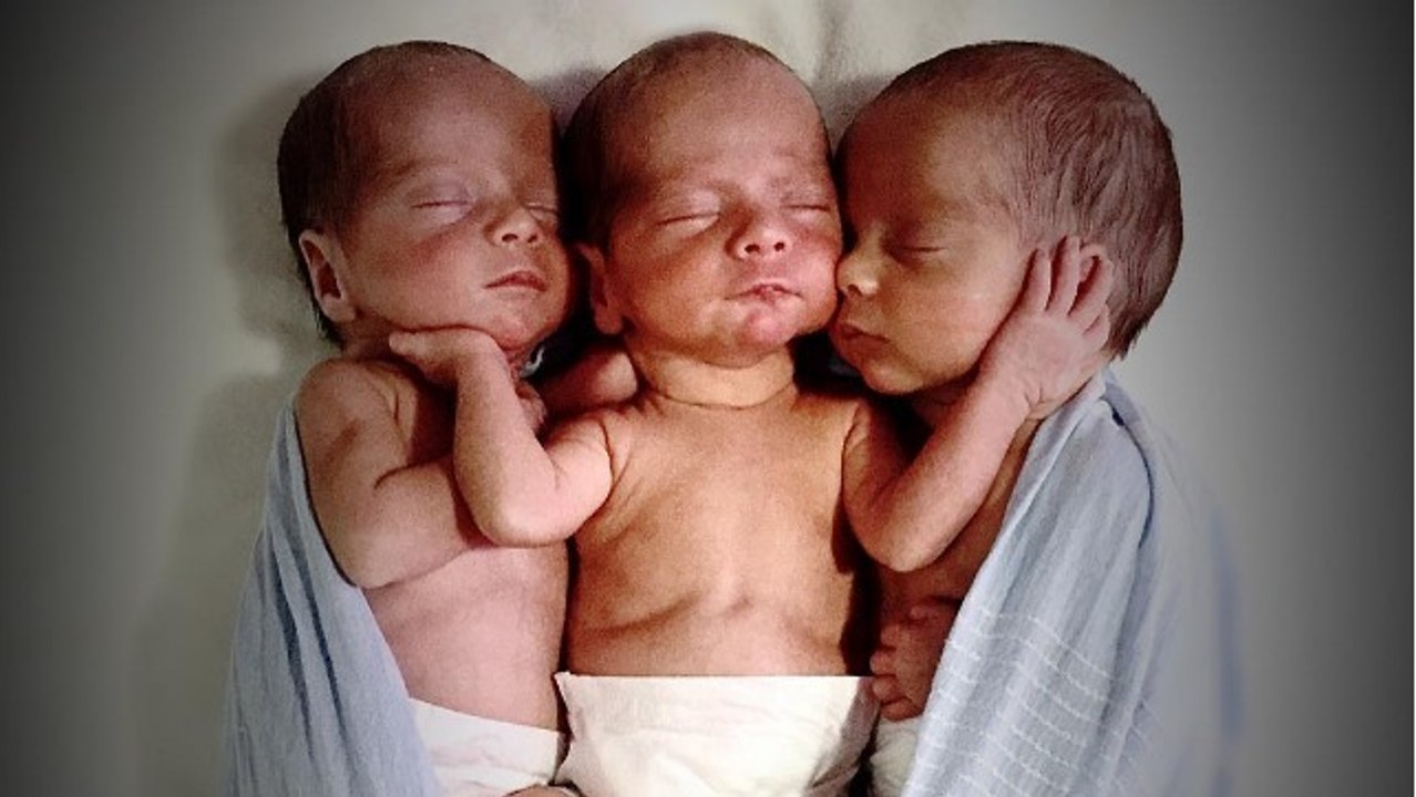 Cette femme attend un enfant. Mais quand les médecins passent l'échographie, ils ne peuvent pas croire ce qu'ils voient !