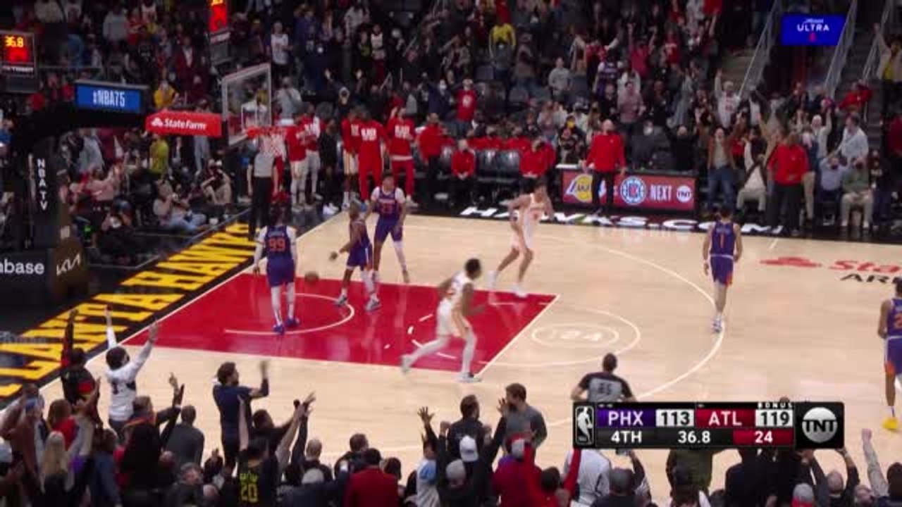 Highlights: Young-Dreier besiegelt Hawks-Sieg