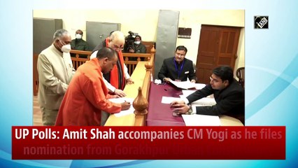 Télécharger la video: UP Polls: Amit Shah accompanies CM Yogi as he files nomination from Gorakhpur Urban