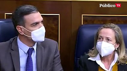 下载视频: Las reacciones de Pedro Sánchez, Nadia Calviño y Yolanda Díaz ante el antes y después de la votación de la reforma laboral