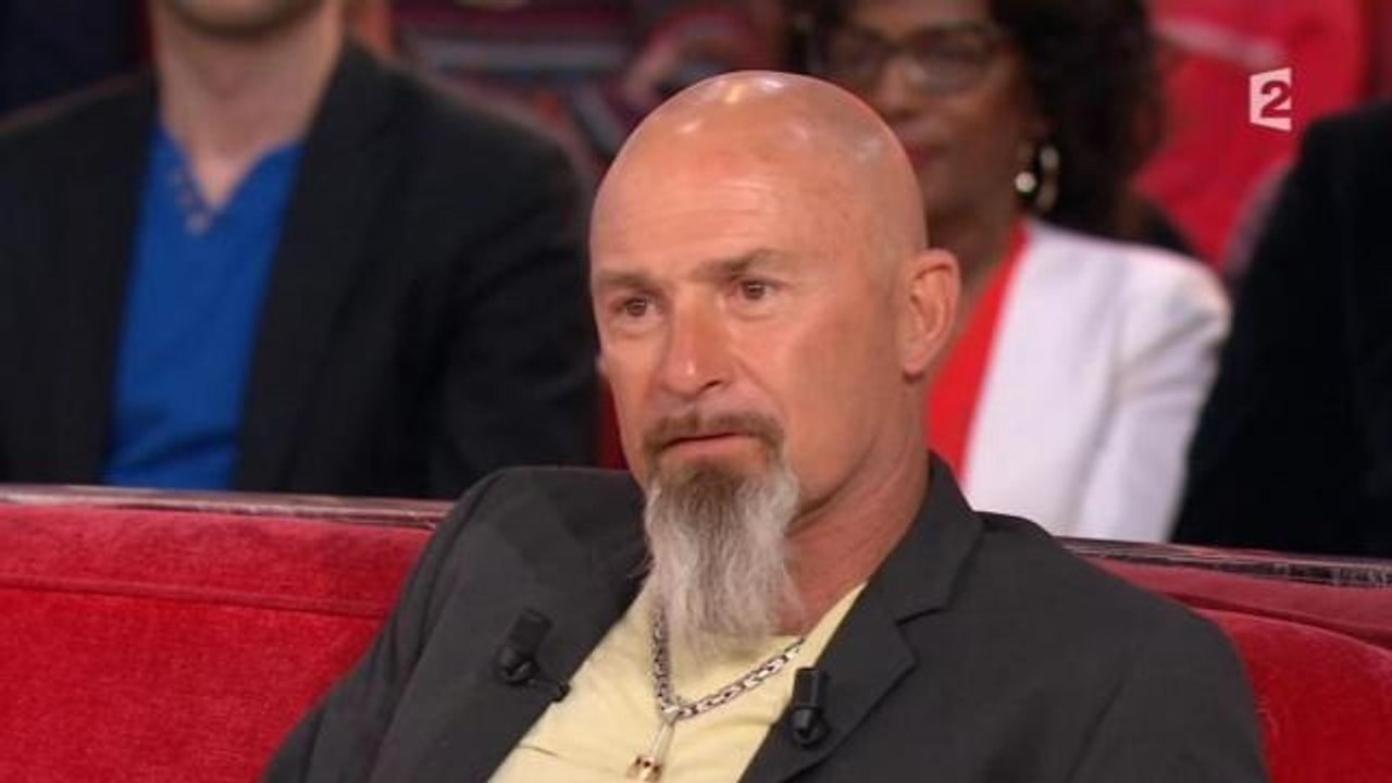 Vincent Lagaf' : il raconte le jour où son fils, Robin Rouïl, a bien failli le tuer !