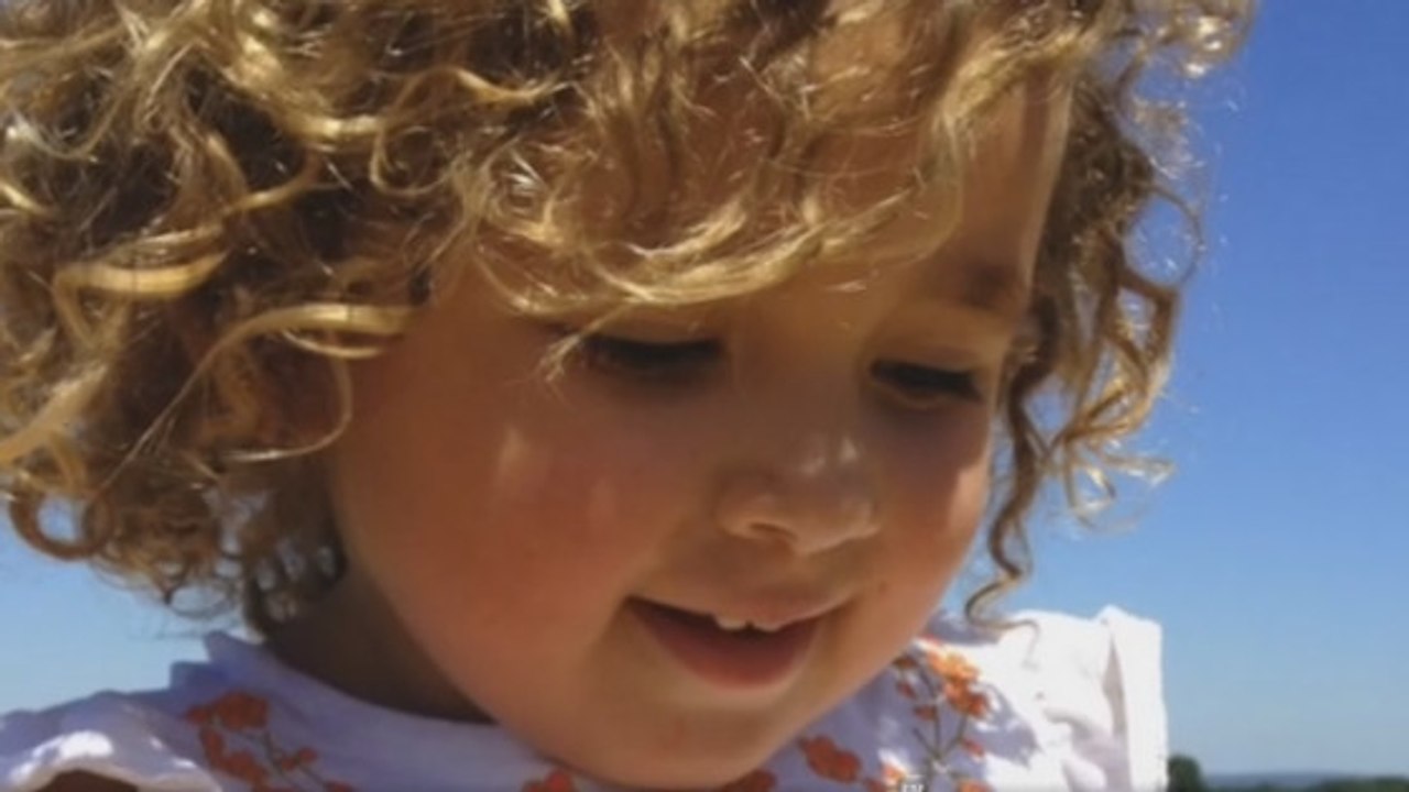 Emilie et Fabrice Augustin : leur fille Rose exclue de la crèche à 2 ans à cause de son épilépsie