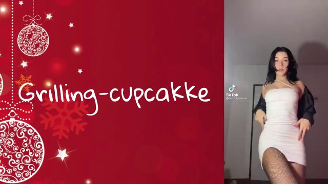 *NEW* February (5) TikTok mashup 2022 - with song names (not clean)