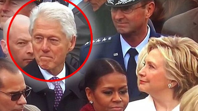 Cette photo de Bill Clinton qui louche sur Ivanka Trump a bien fait rire les internautes... mais pas Hillary !