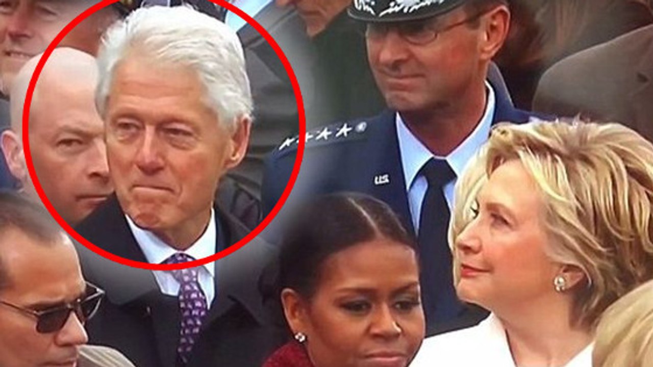 Cette photo de Bill Clinton qui louche sur Ivanka Trump a bien fait rire les internautes... mais pas Hillary !