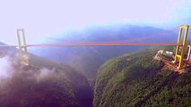 Pont du Beipanjiang (Chine) : le pont le plus haut du monde enfin accessible. Et c'est terrifiant !