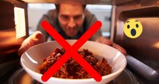 Réchauffer vos plats au micro-ondes pourrait être dangereux !