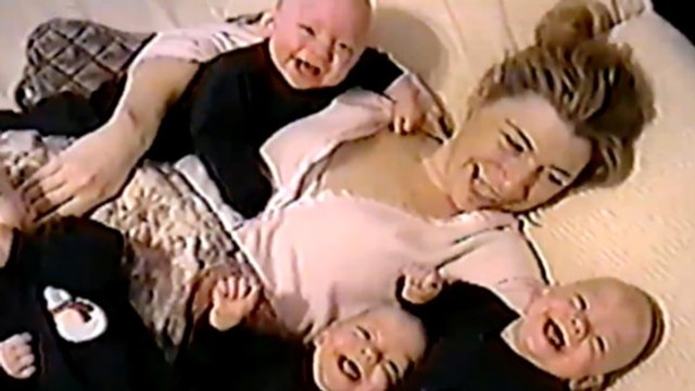 Laughing Quadruplets : les quadruplés morts de rire de cette célèbre vidéo ont désormais 16 ans !!