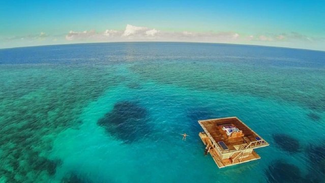 Manta Resort (Tanzanie) : passez une nuit sous l'eau dans cet hôtel très spécial