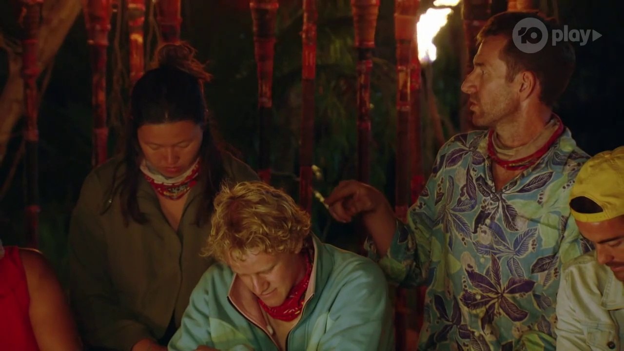 Survivor S09E03 part 2