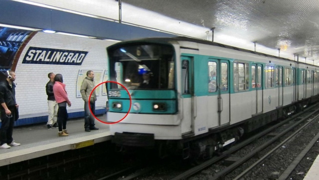 Paris : la RATP accusée d'avoir changé les bancs des stations de métro pour empêcher les SDF de rester