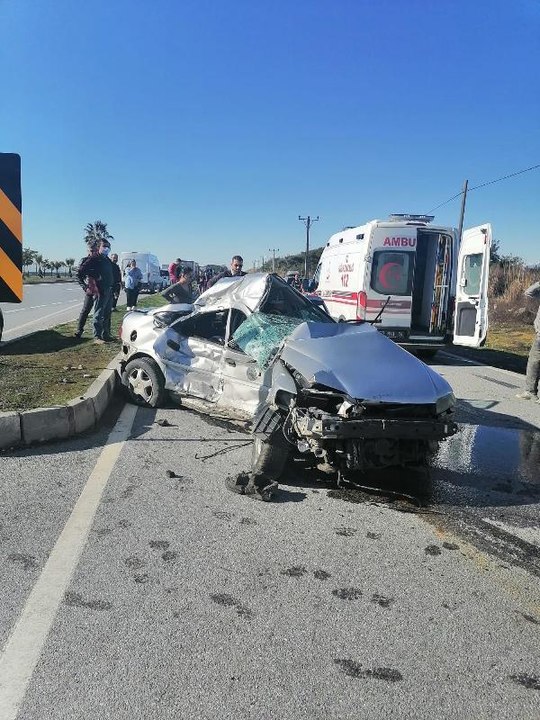 Son dakika haberleri! Antalya'da hastane dönüşü kaza; çift öldü, torunları yaralı