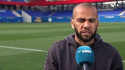 Dani Alves manda un mensaje contundente a Laporta sobre Dembelé