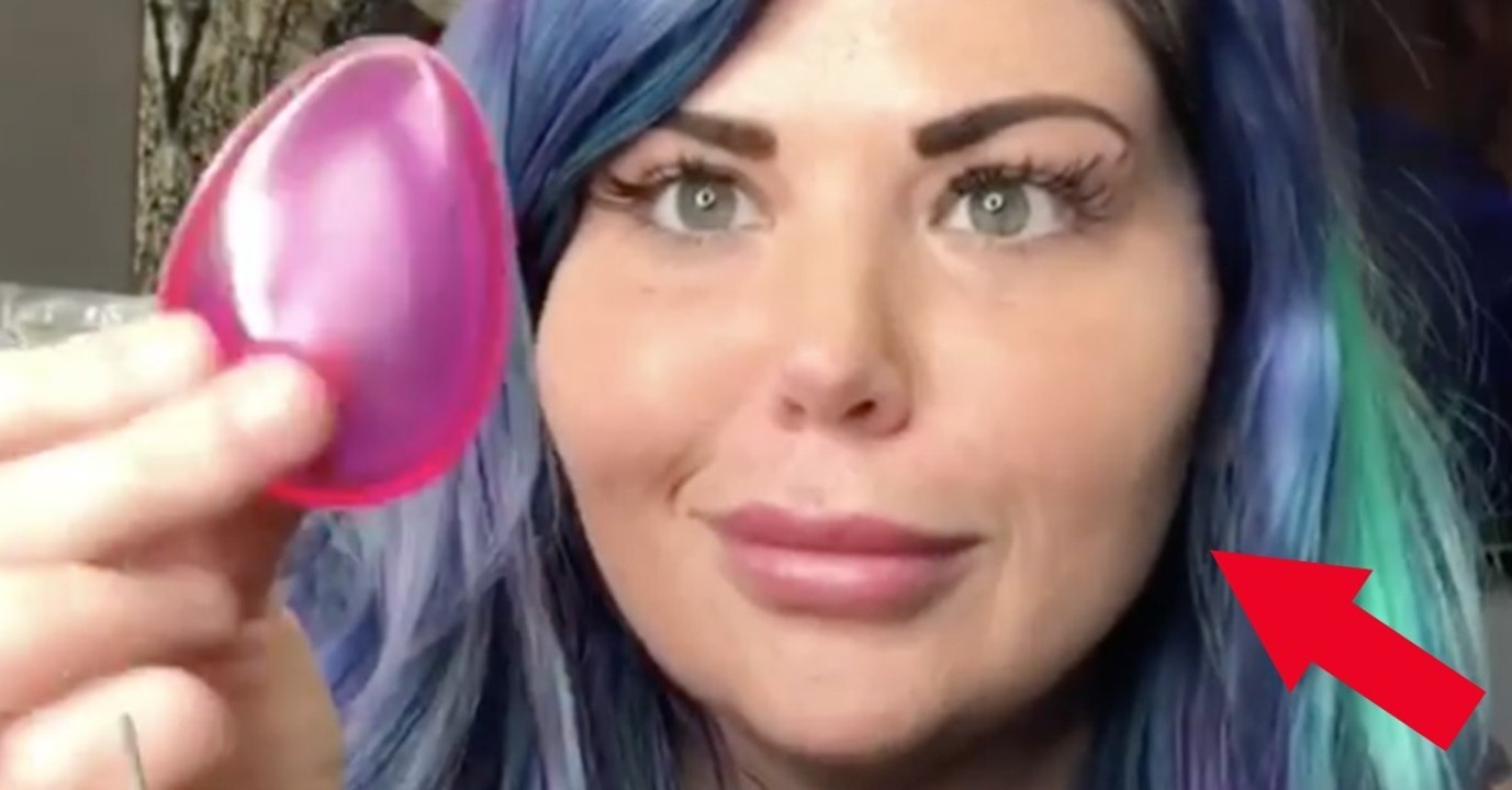 Beauté : la nouvelle façon étonnante d'utiliser son éponge à maquillage en silicone