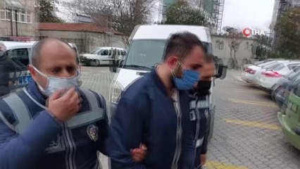 Samsun Atatürk Anıtı'na saldırıda bulunan 2 kişi adliyeye sevk edildi
